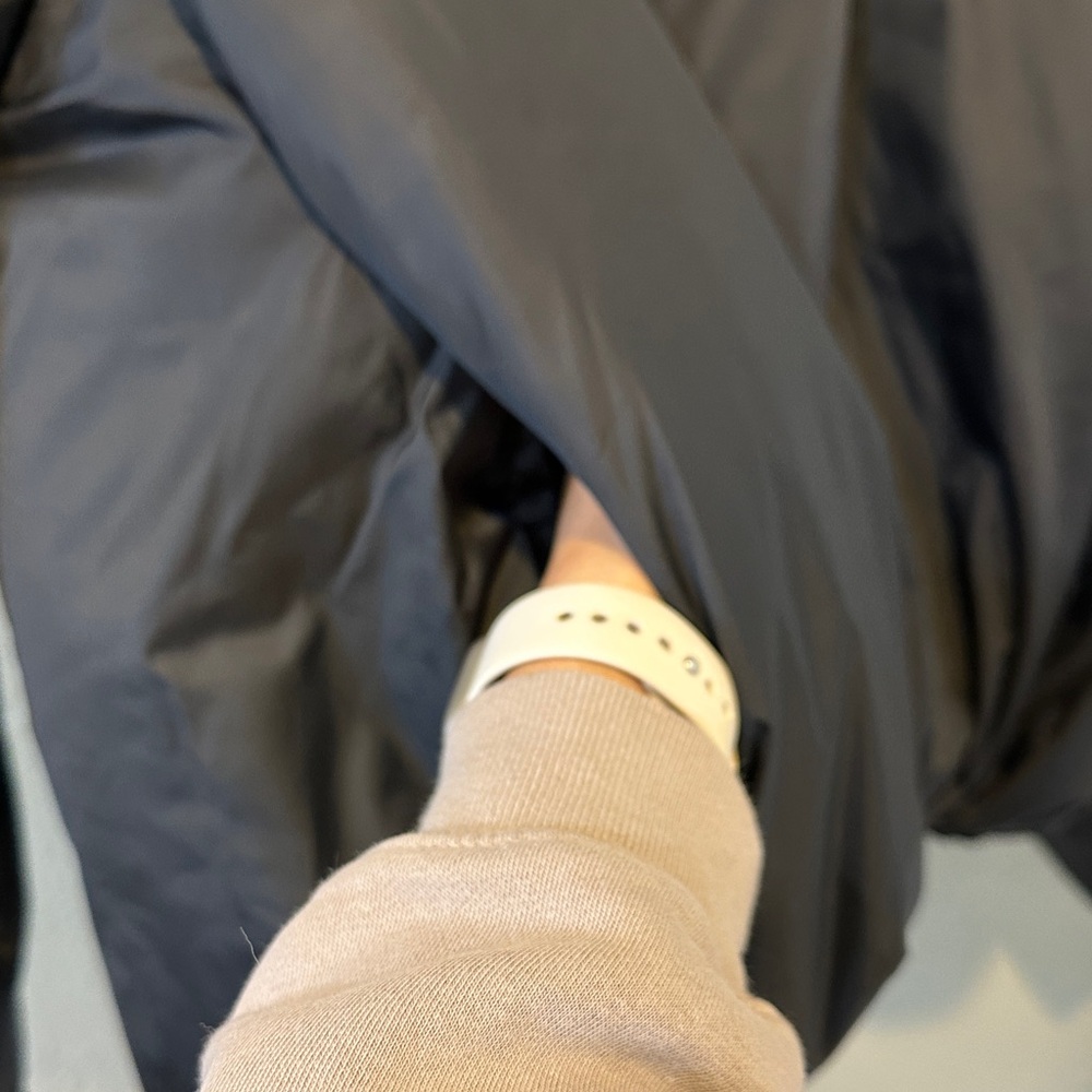 Madewell Black Puffer Jacket - Picture 4 of 8